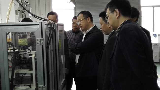 杨齐总裁到新华丽江分公司调研 杨齐总裁到新华丽江分公司调研